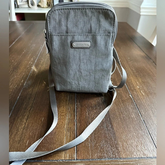 Baggallini take two cross body bag - Picture 1 of 11